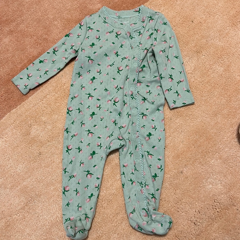NWOT Green Onesie With Pink Flowers — 6m
